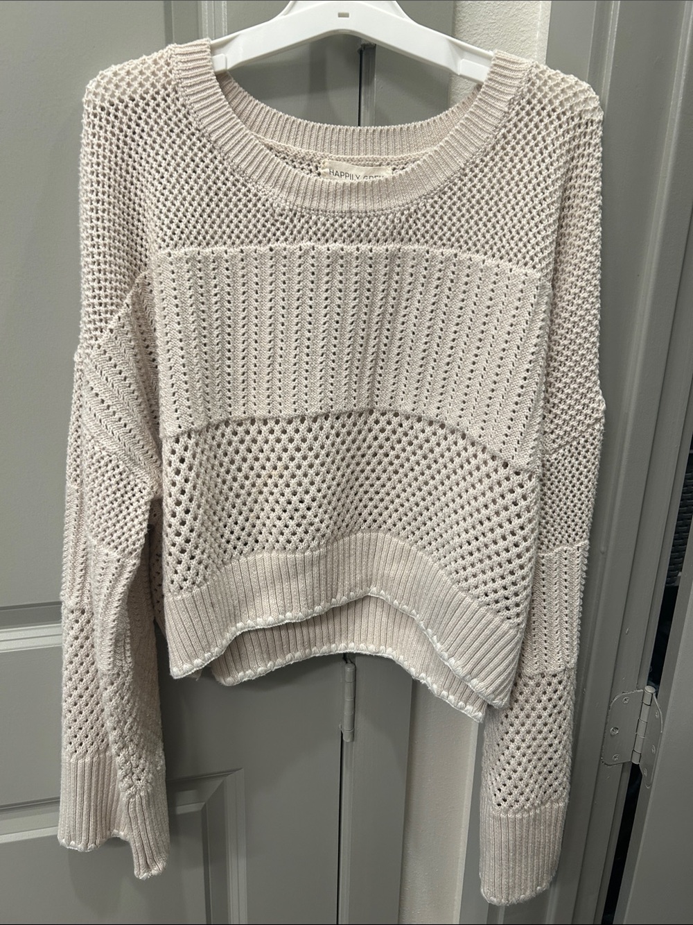 Open-Knit Cream Crewneck Sweater - Women's Lightweight Pullover